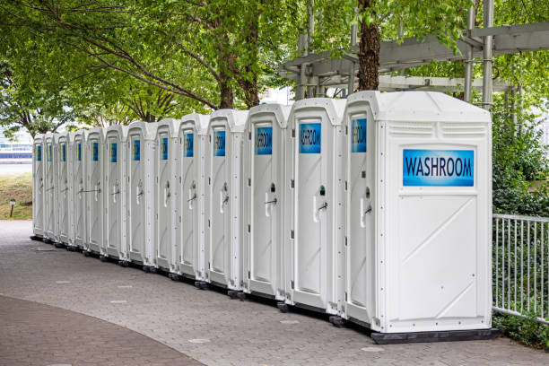 Best Porta potty rental near me  in Young Harris, GA